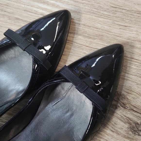 STUART WEITZMAN black patent heels - Picture 12 of 14